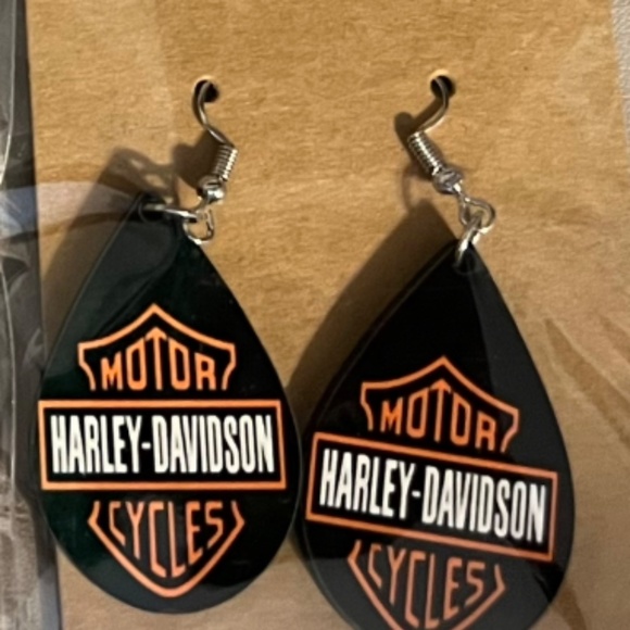 Tear drop earrings - Picture 7 of 7